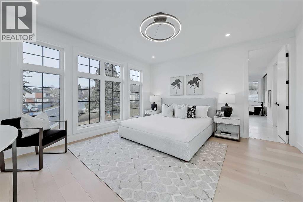 Single Family House for Sale in   Avenue NW Montgomery Calgary 