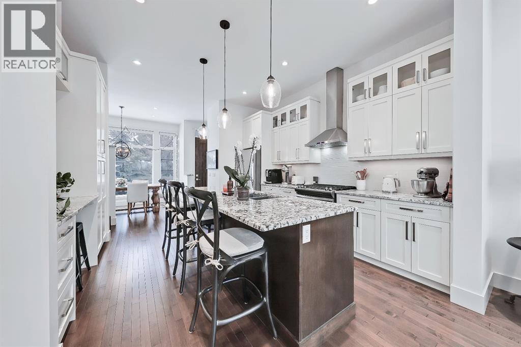 Single Family House for Sale in  Regal Crescent NE Renfrew Calgary 