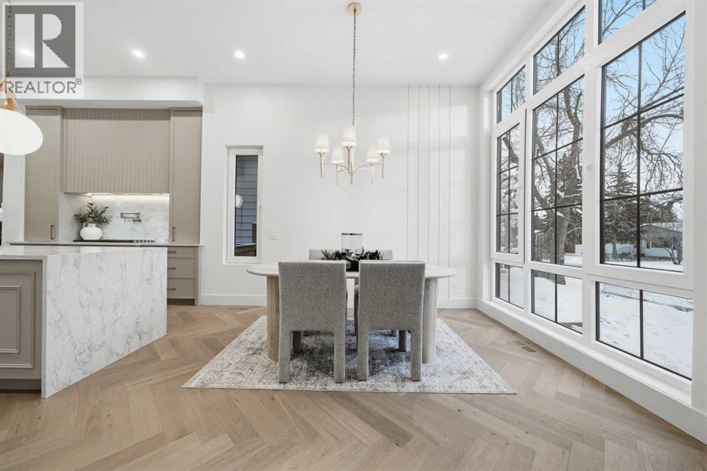 Single Family House for Sale in   Avenue SW North Glenmore Park Calgary 