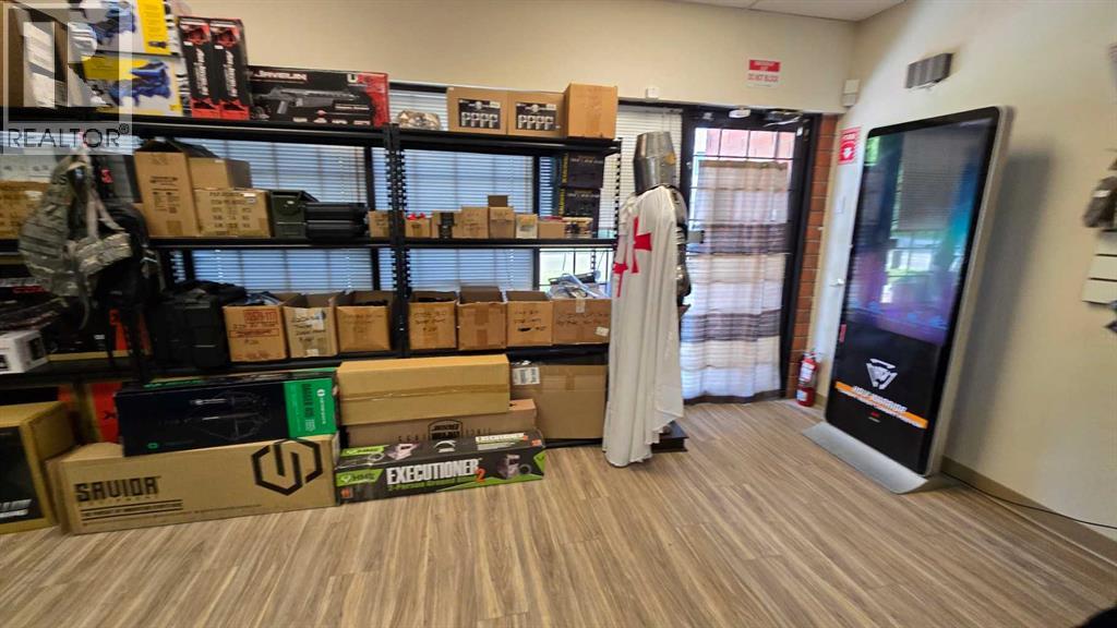 Business for Sale in    Avenue NE Tuxedo Park Calgary 