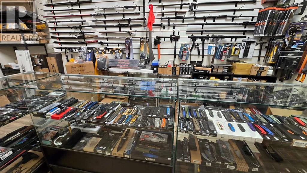 Business for Sale in    Avenue NE Tuxedo Park Calgary 