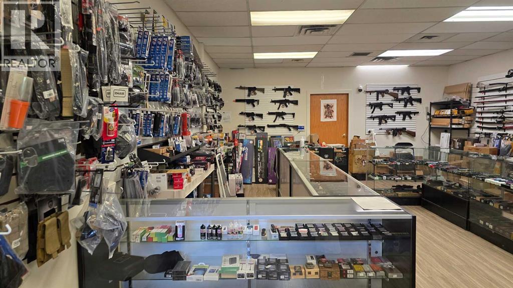 Business for Sale in    Avenue NE Tuxedo Park Calgary 