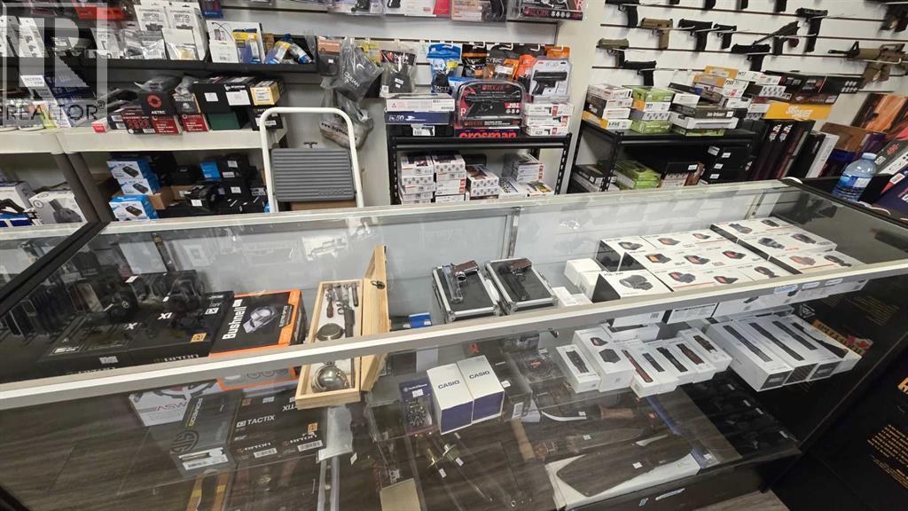 Business for Sale in    Avenue NE Tuxedo Park Calgary 