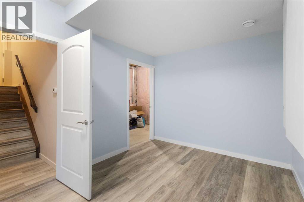 Single Family House for Sale in  Saddlelake Drive NE Saddle Ridge Calgary 