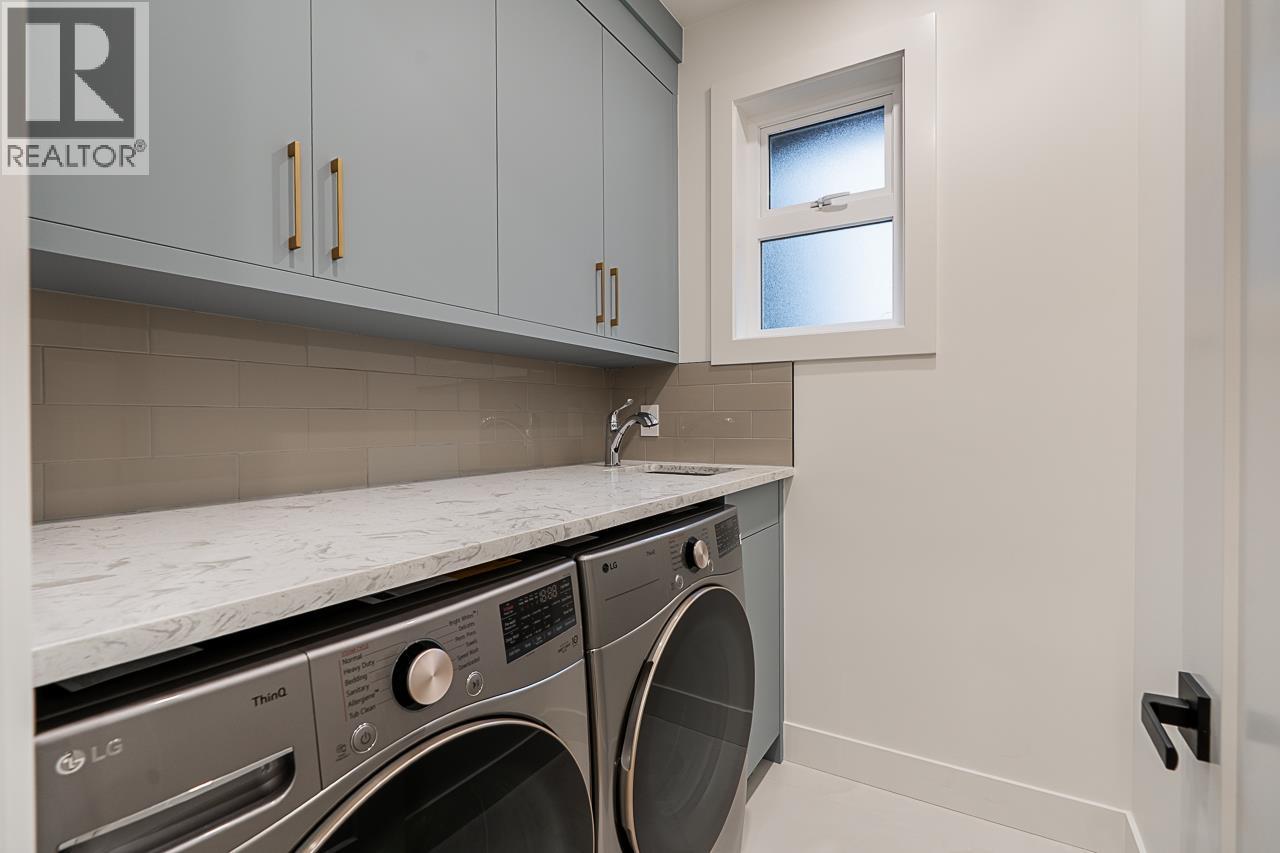 2208 ST GEORGE STREET, Port Moody