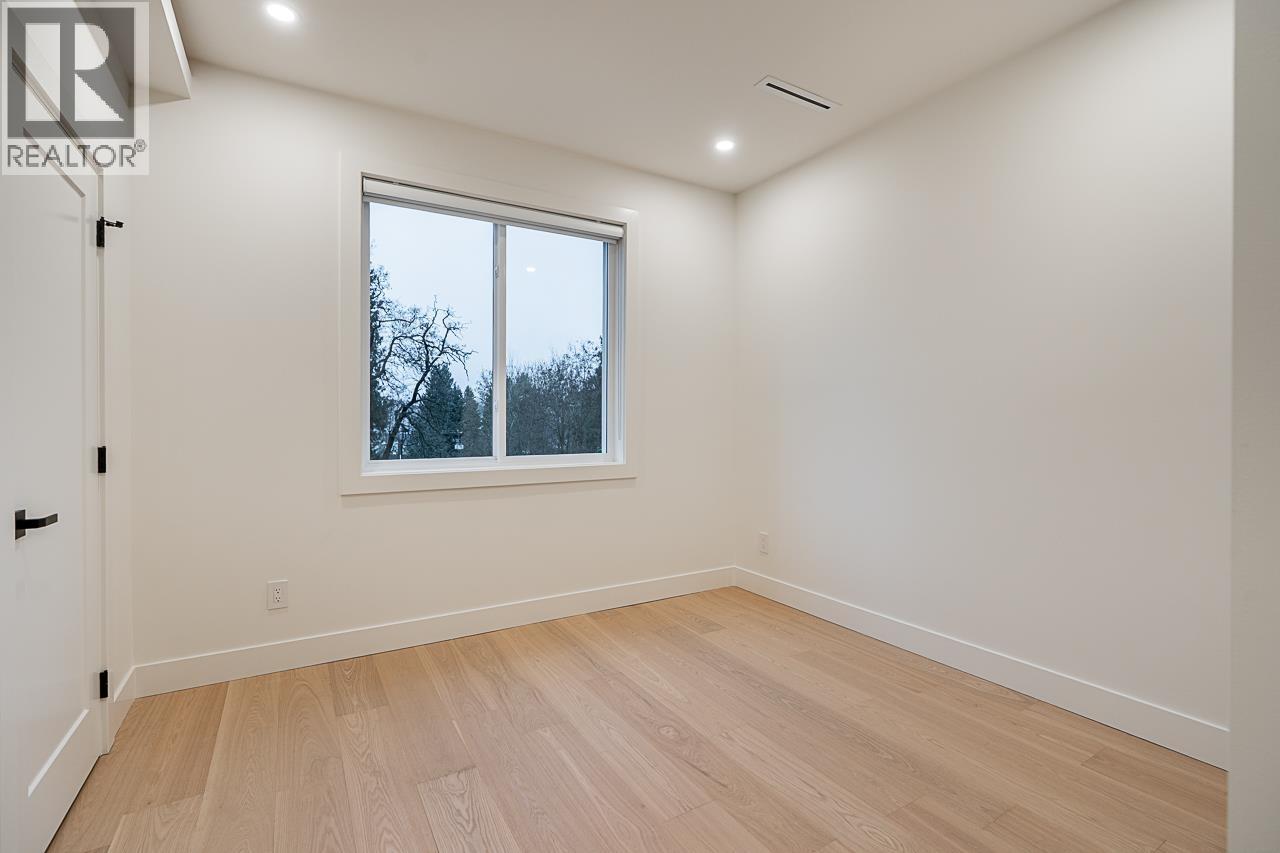 2208 ST GEORGE STREET, Port Moody