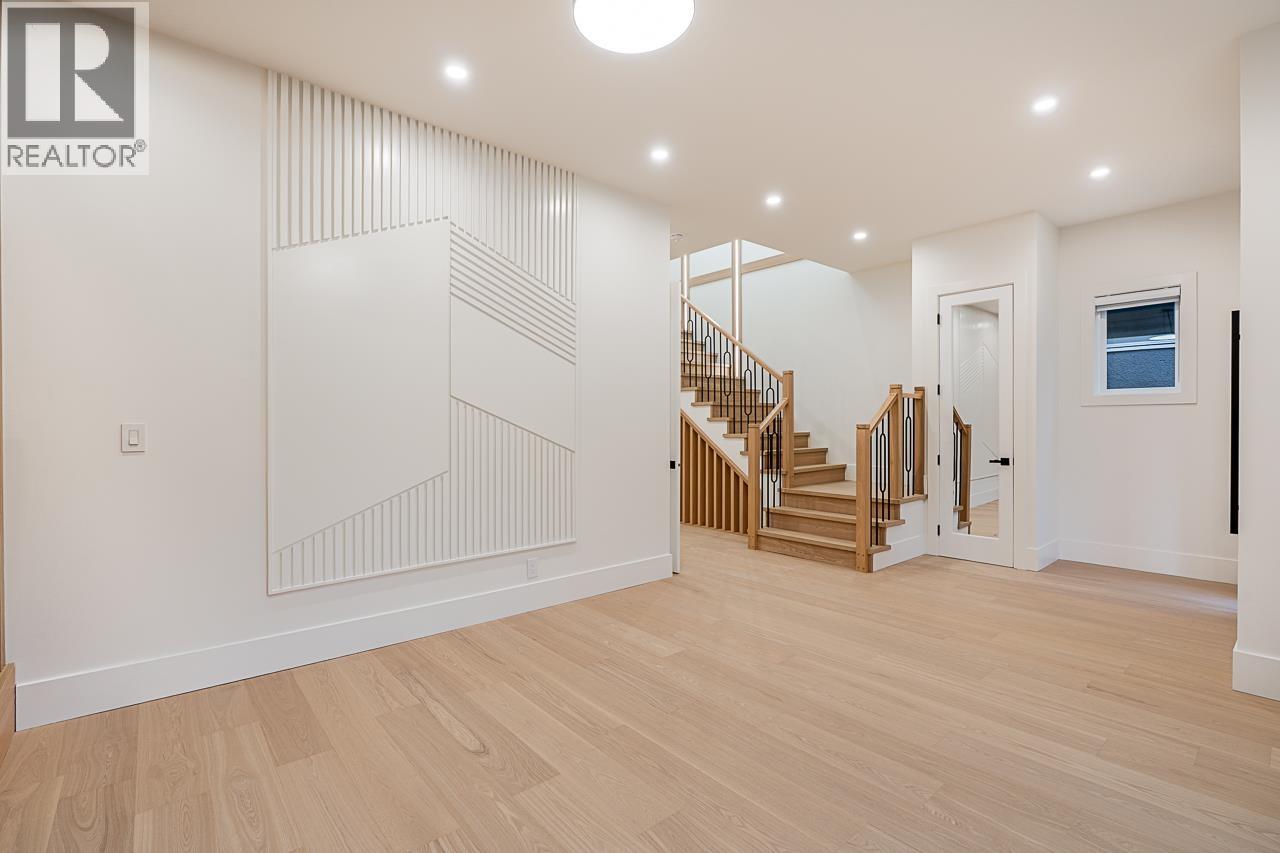 2208 ST GEORGE STREET, Port Moody