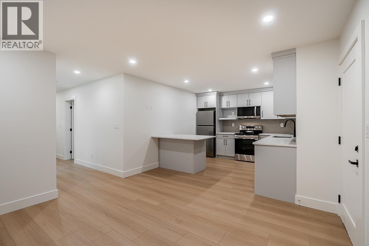 2208 ST GEORGE STREET, Port Moody