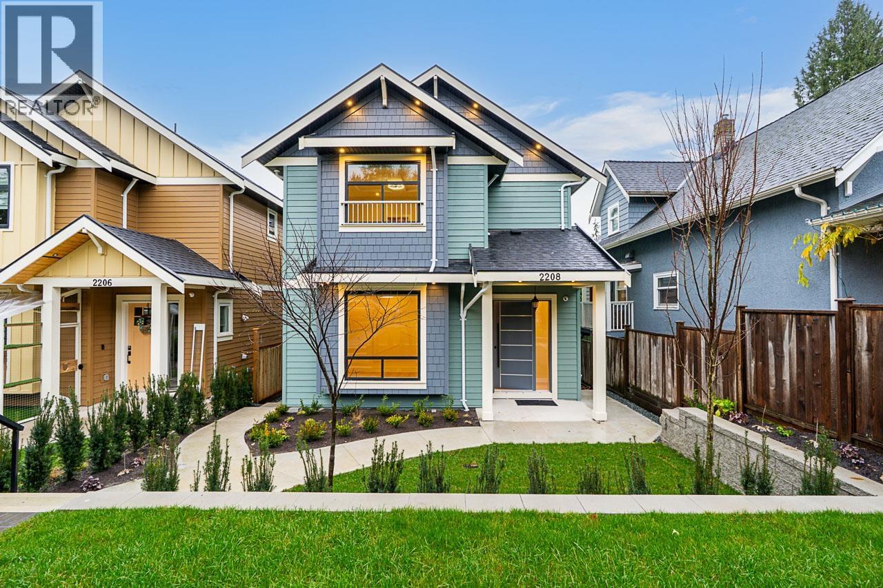 2208 ST GEORGE STREET, Port Moody