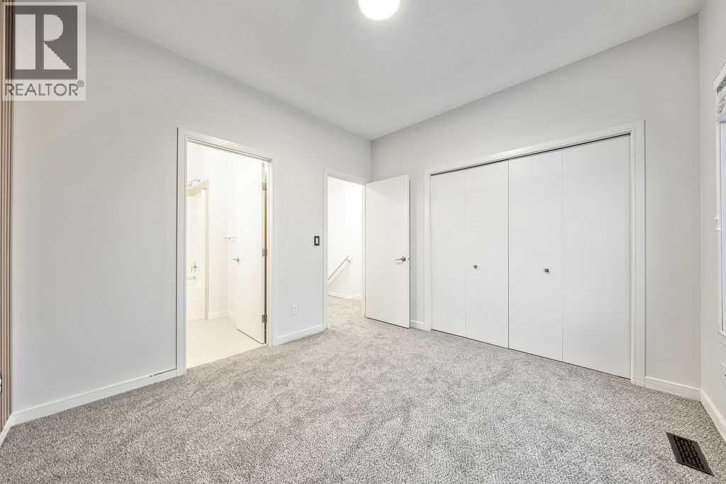 Single Family House for Sale in  Evansridge Common NW Evanston Calgary 