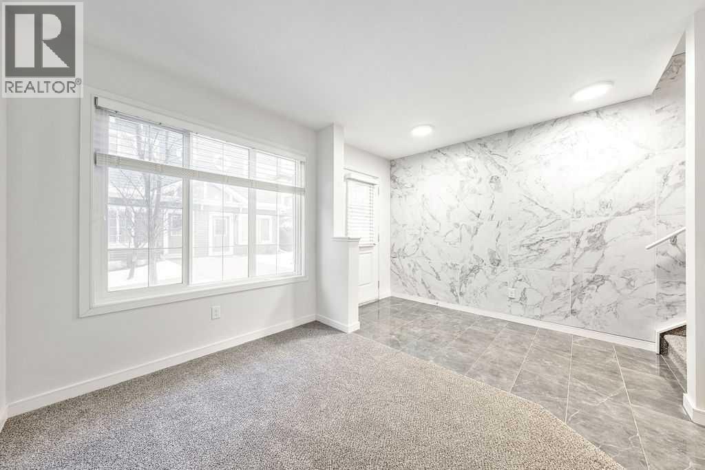 Single Family House for Sale in  Evansridge Common NW Evanston Calgary 