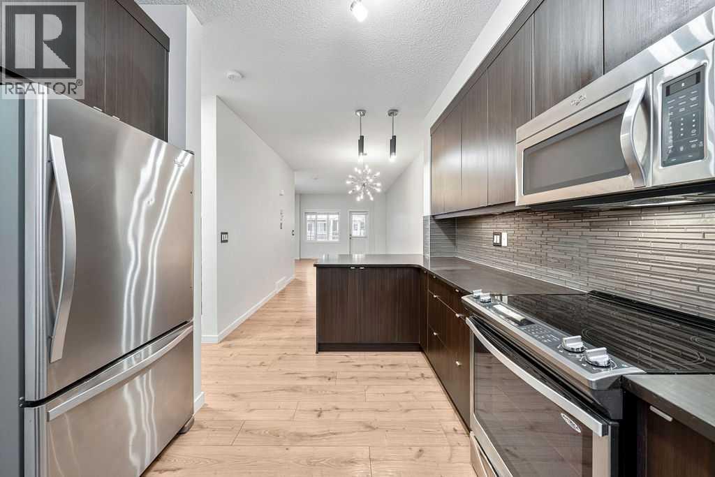 Single Family House for Sale in  Evansridge Common NW Evanston Calgary 