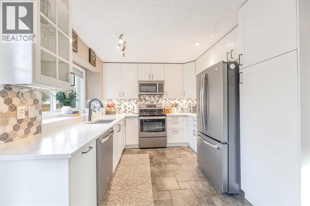 Single Family House for Sale in  Mckerrell Way SE McKenzie Lake Calgary 