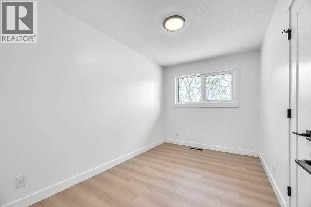 32 Allandale Close SE, Calgary, Alberta