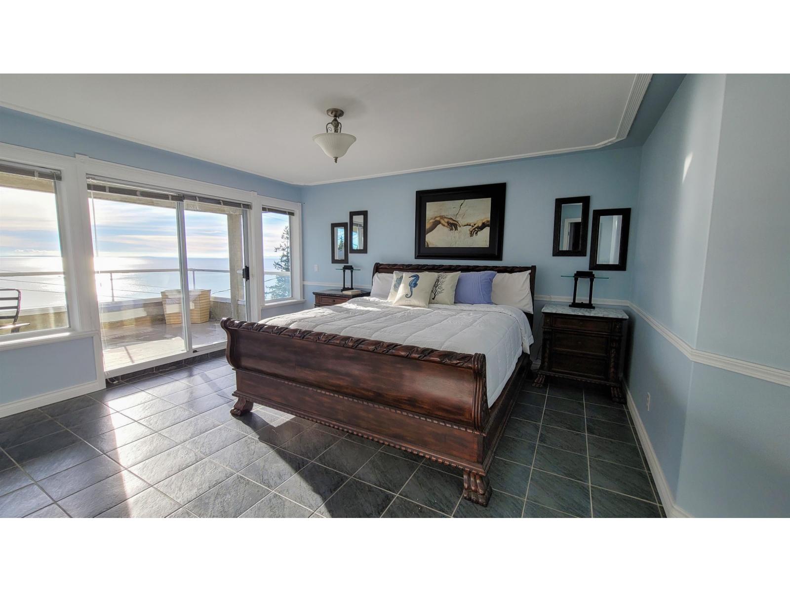 14937 BLACKWOOD LANE, White Rock