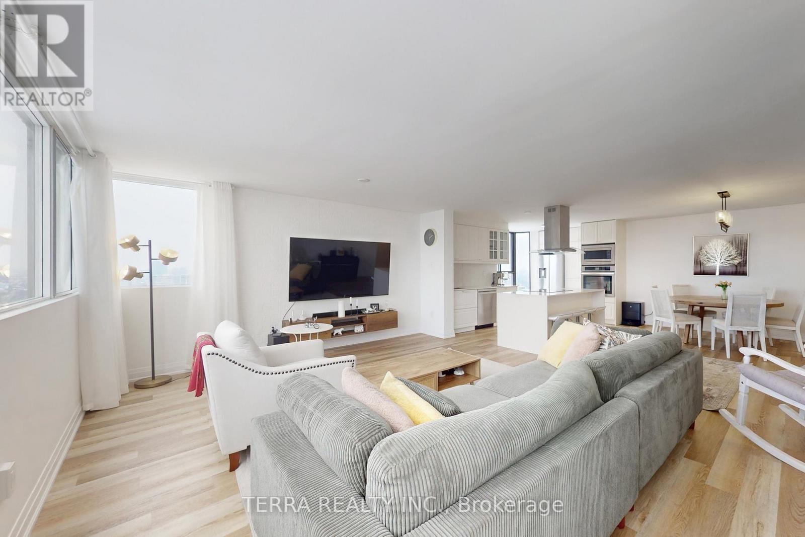 #2502 80 ANTIBES DRIVE - 10