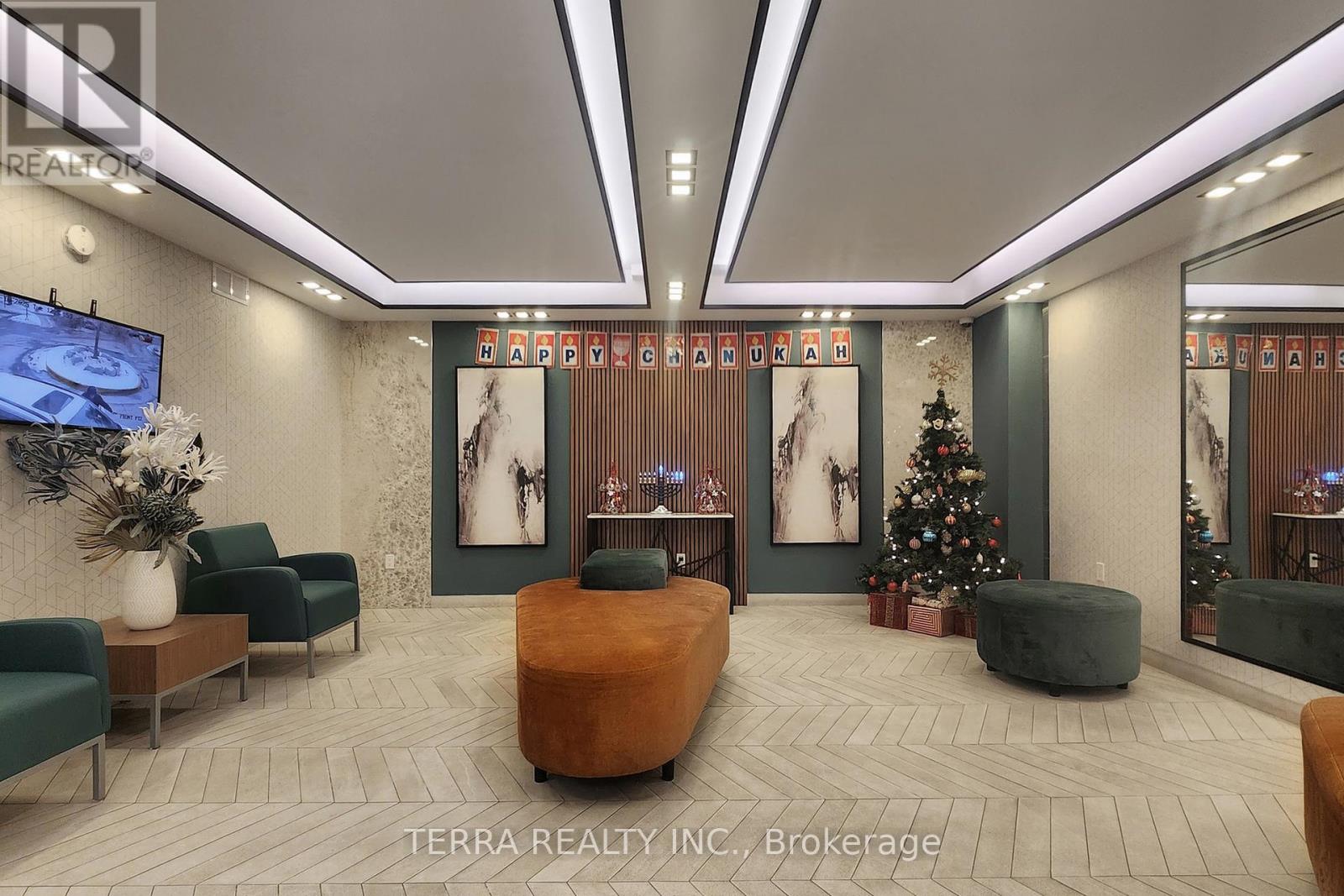 #2502 80 ANTIBES DRIVE - 2