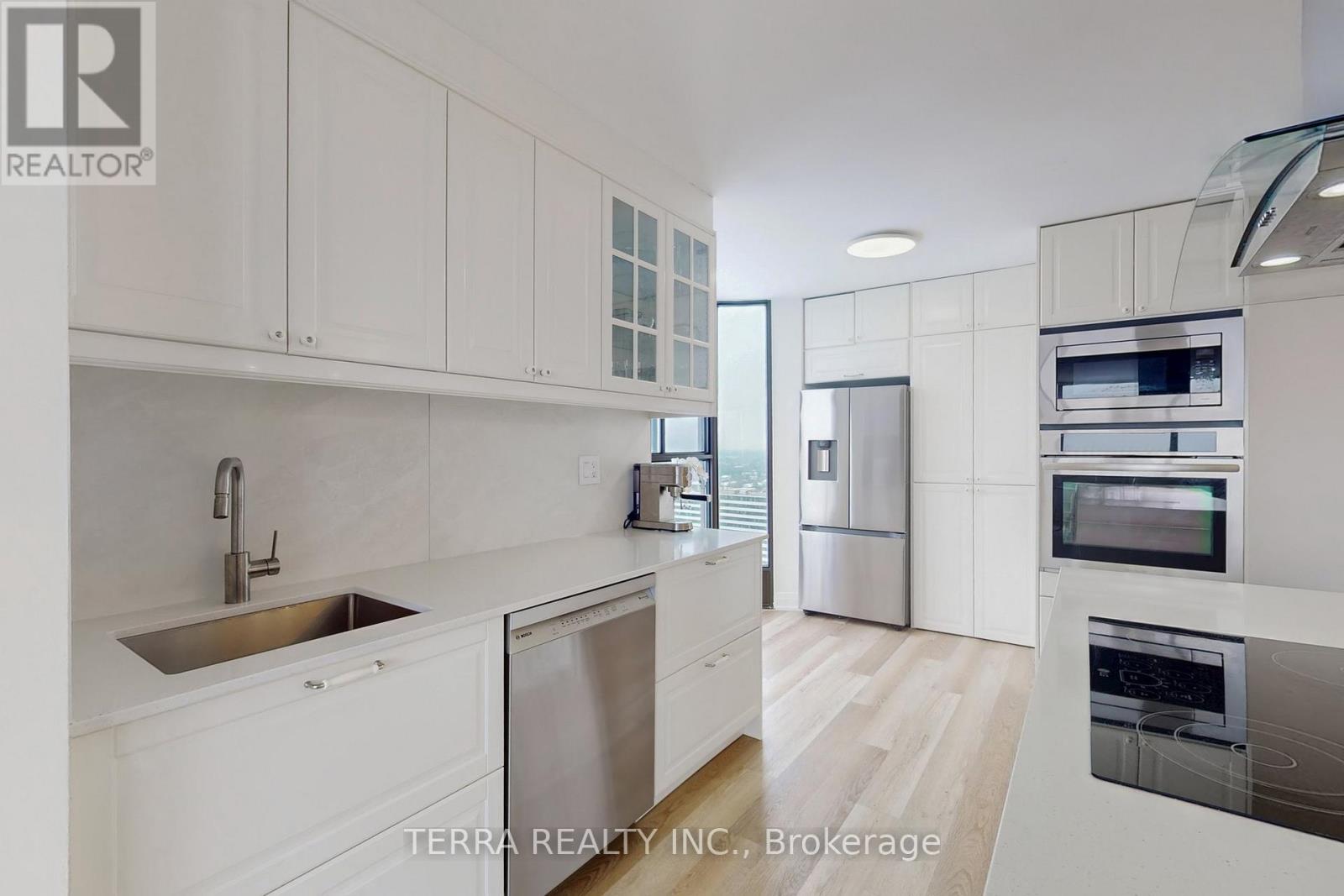 #2502 80 ANTIBES DRIVE - 26