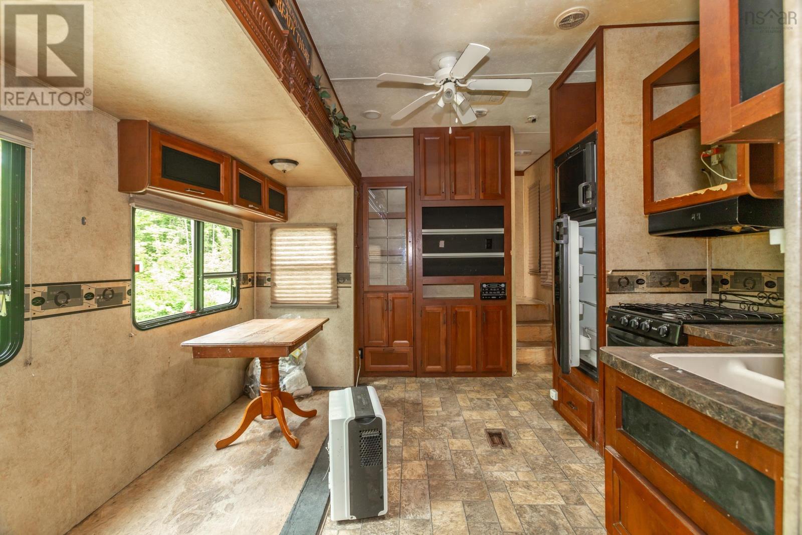 Property 10 of 50 of 781 Virginia Road