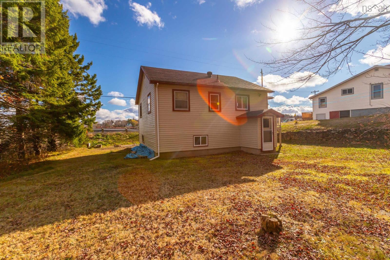 Property 25 of 29 of 15 Shore Road