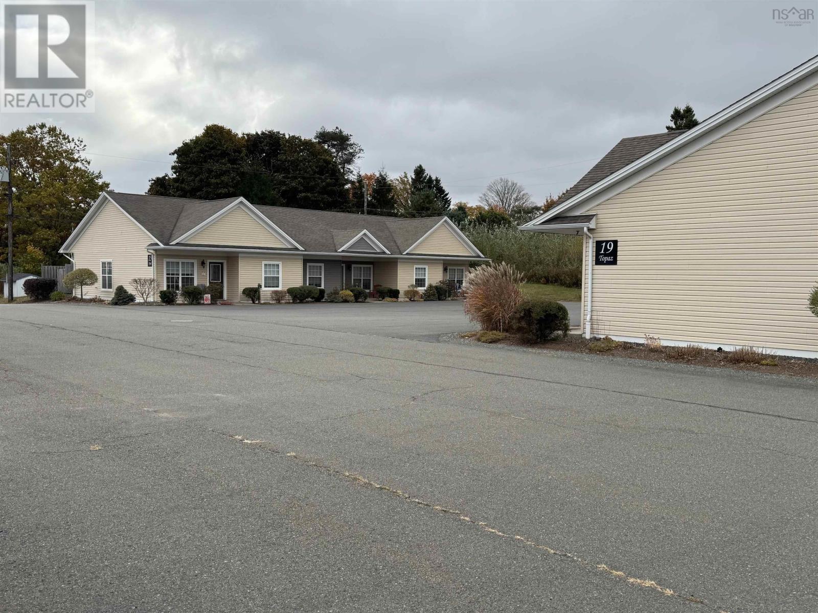 Property 13 of 22 of 15,16,19 20, 24 Gemstone Place