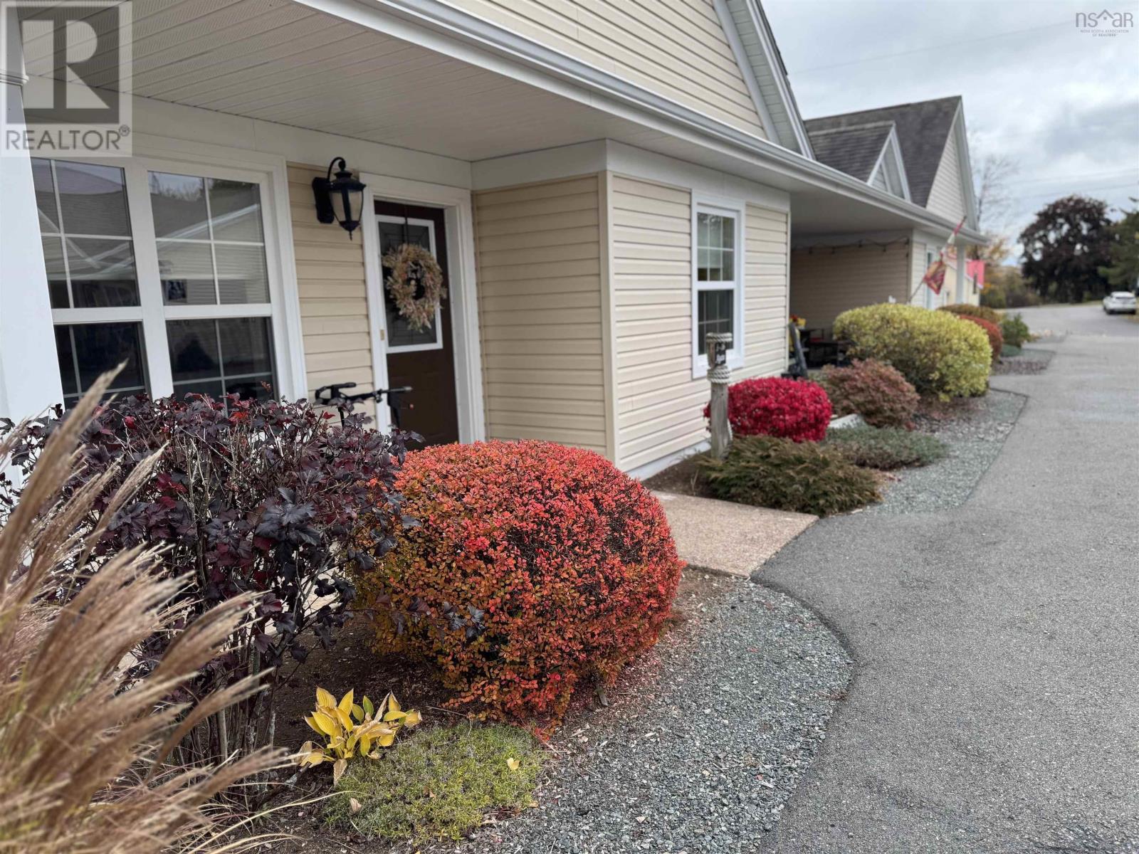 Property 12 of 22 of 15,16,19 20, 24 Gemstone Place