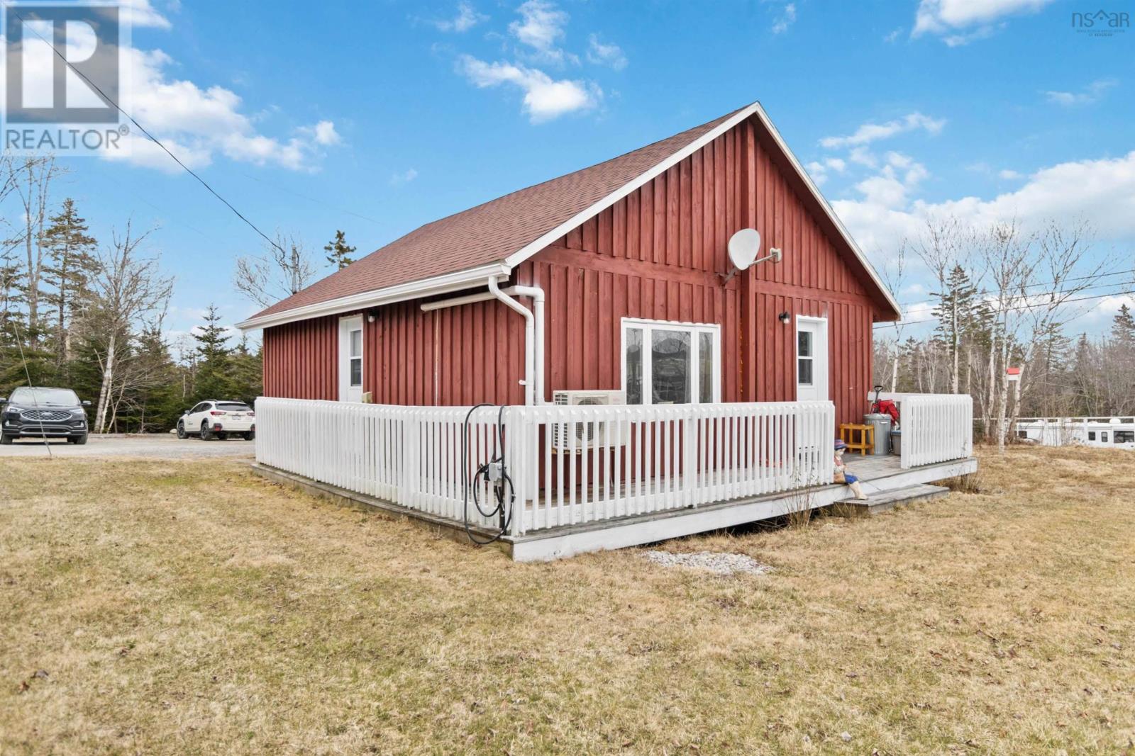 Property 13 of 50 of 3288 Highway 3