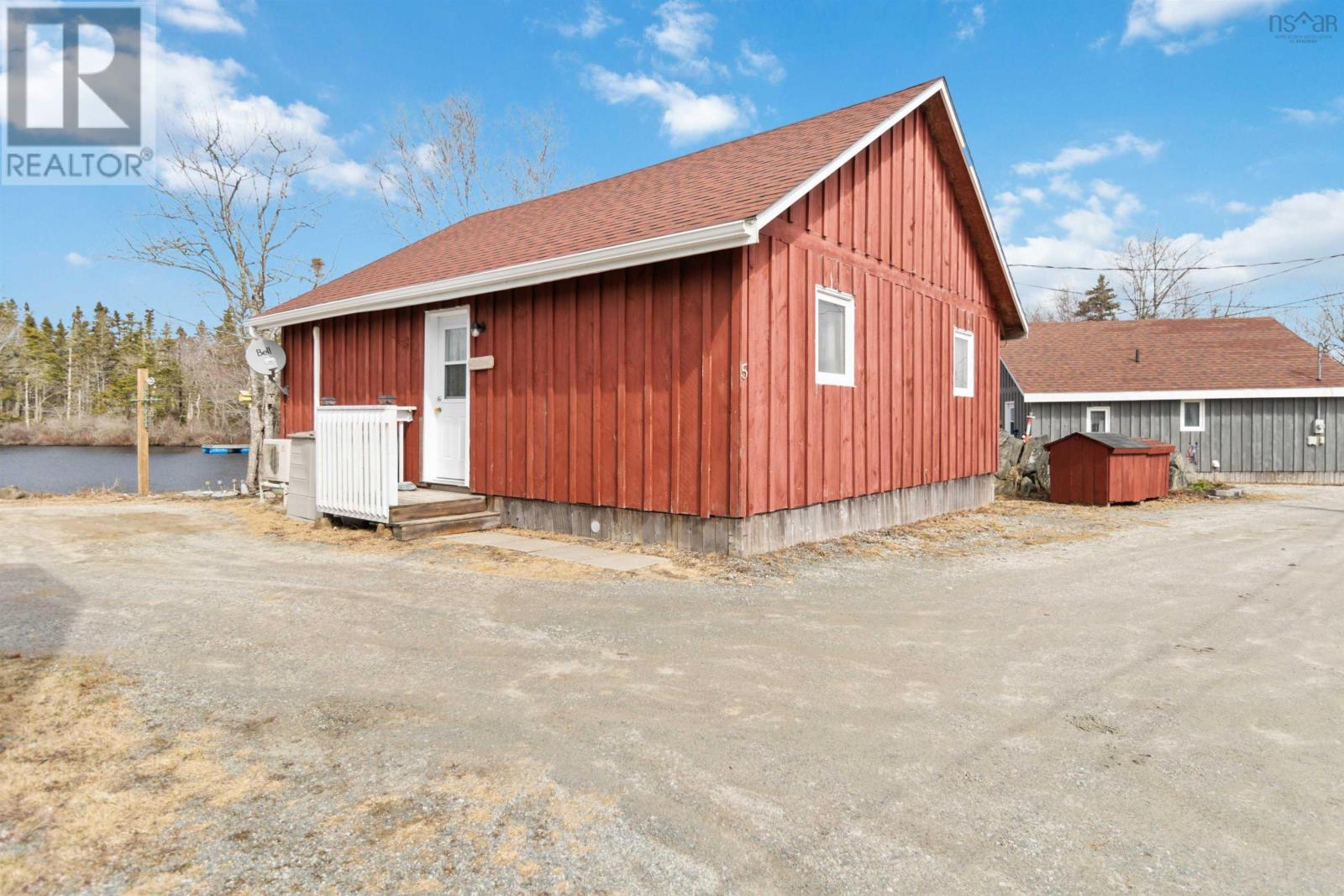 Property 6 of 50 of 3288 Highway 3