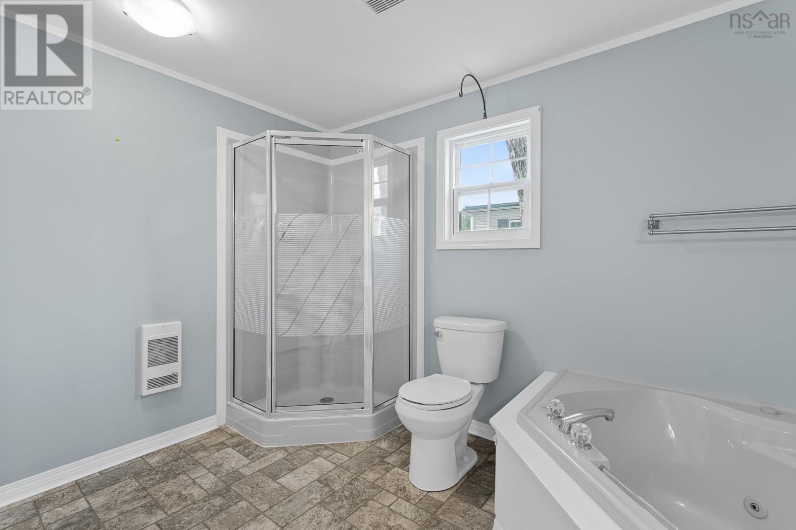 Property 24 of 39 of 13 Eighth Street