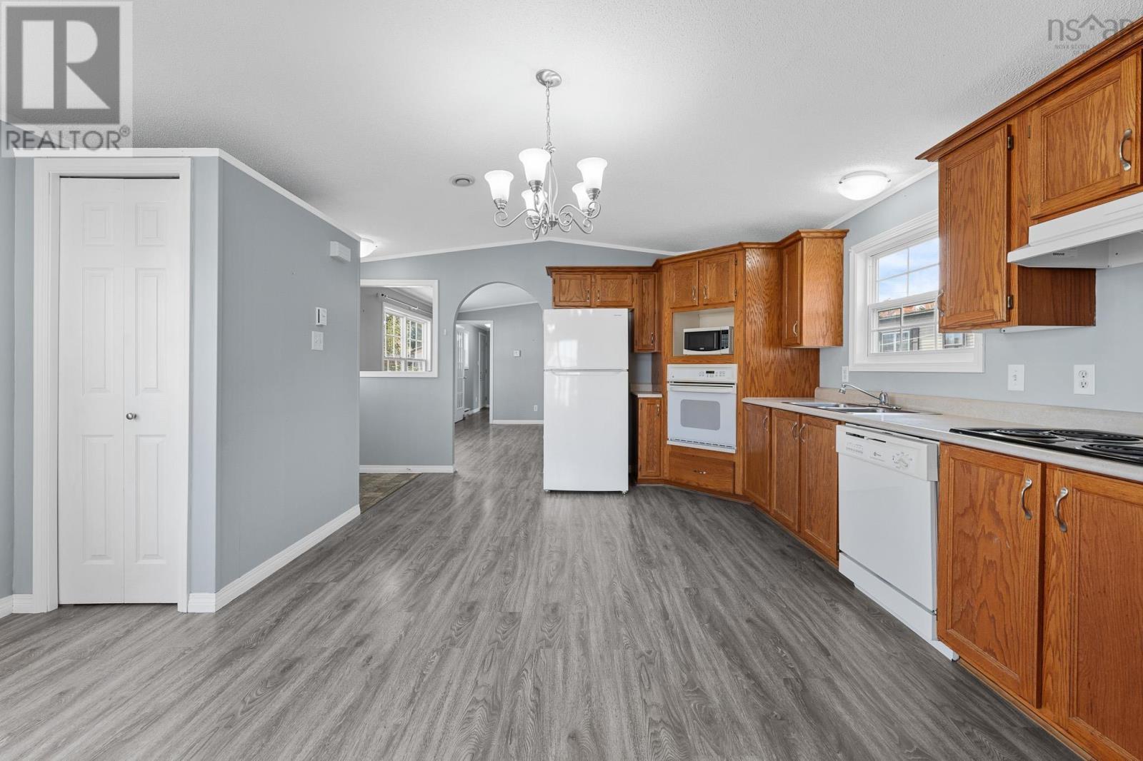 Property 7 of 39 of 13 Eighth Street