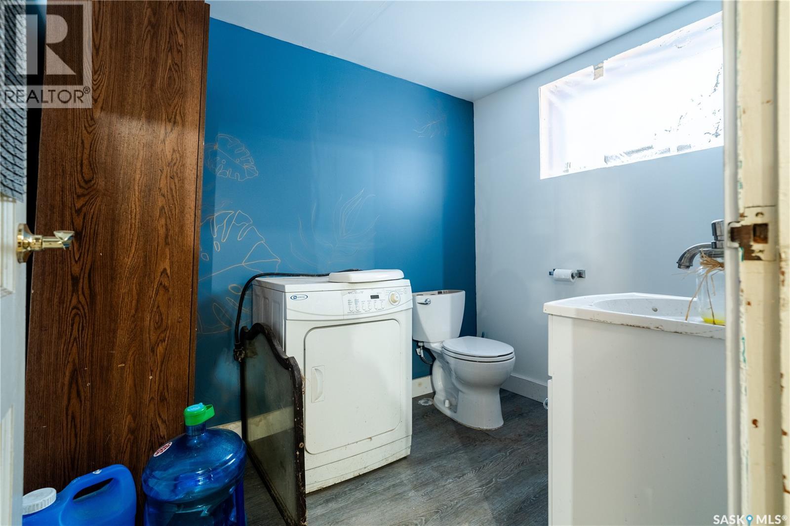 503 Railway AVENUE — photo 26