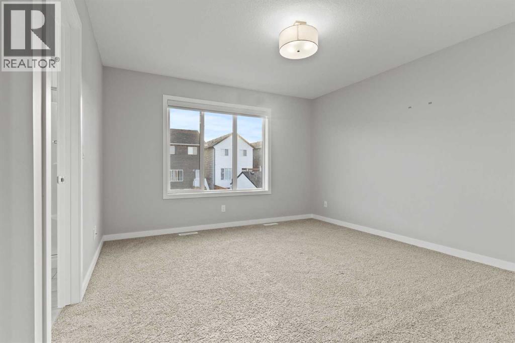 Single Family House for Sale in  Mallard Grove SE Rangeview Calgary 