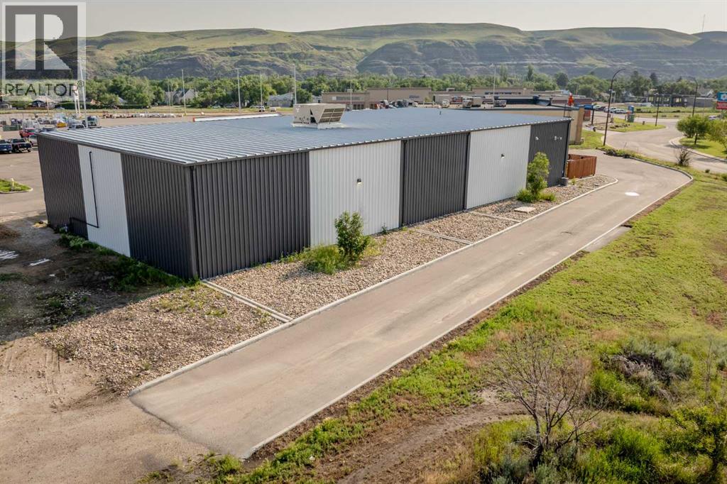 500, 650 South Railway Avenue - Photo 5 of 13, Drumheller, Alberta