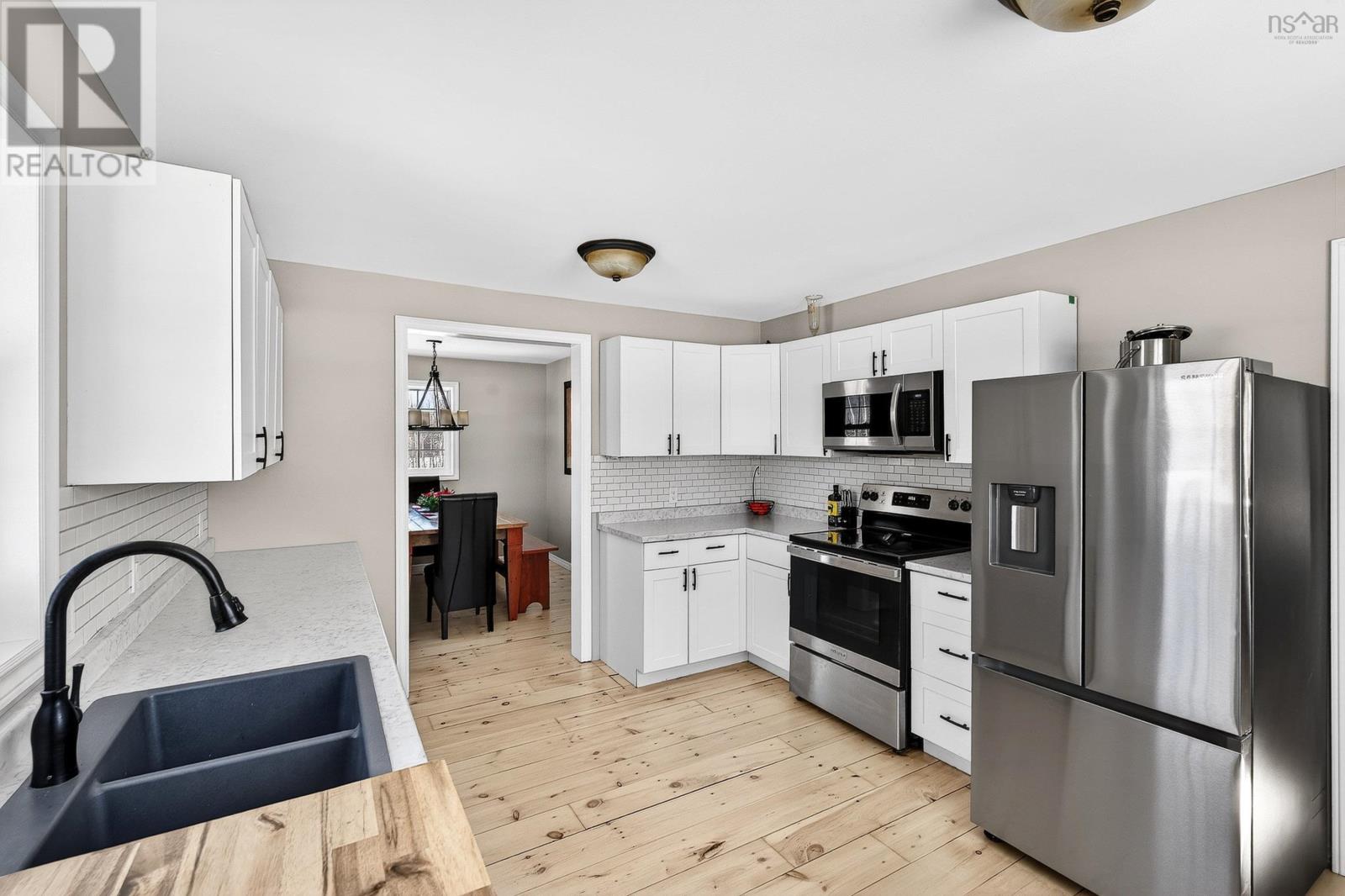 Property 29 of 50 of 168 Highway 307