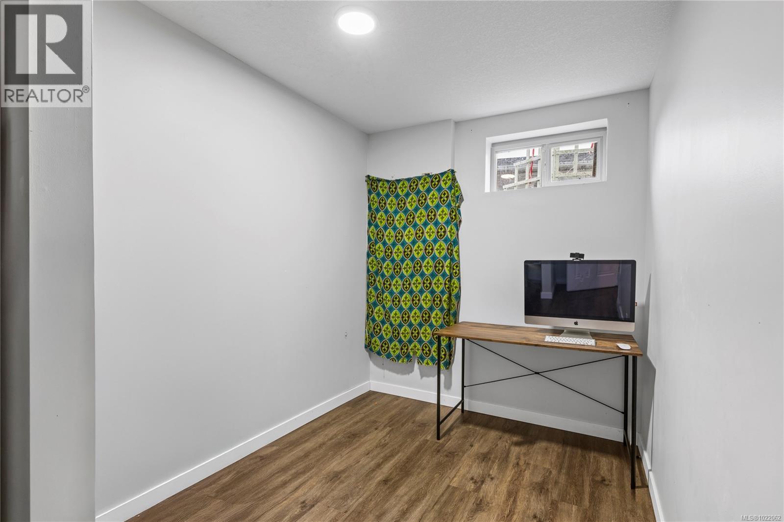 1117 Cloke Rd, Ladysmith