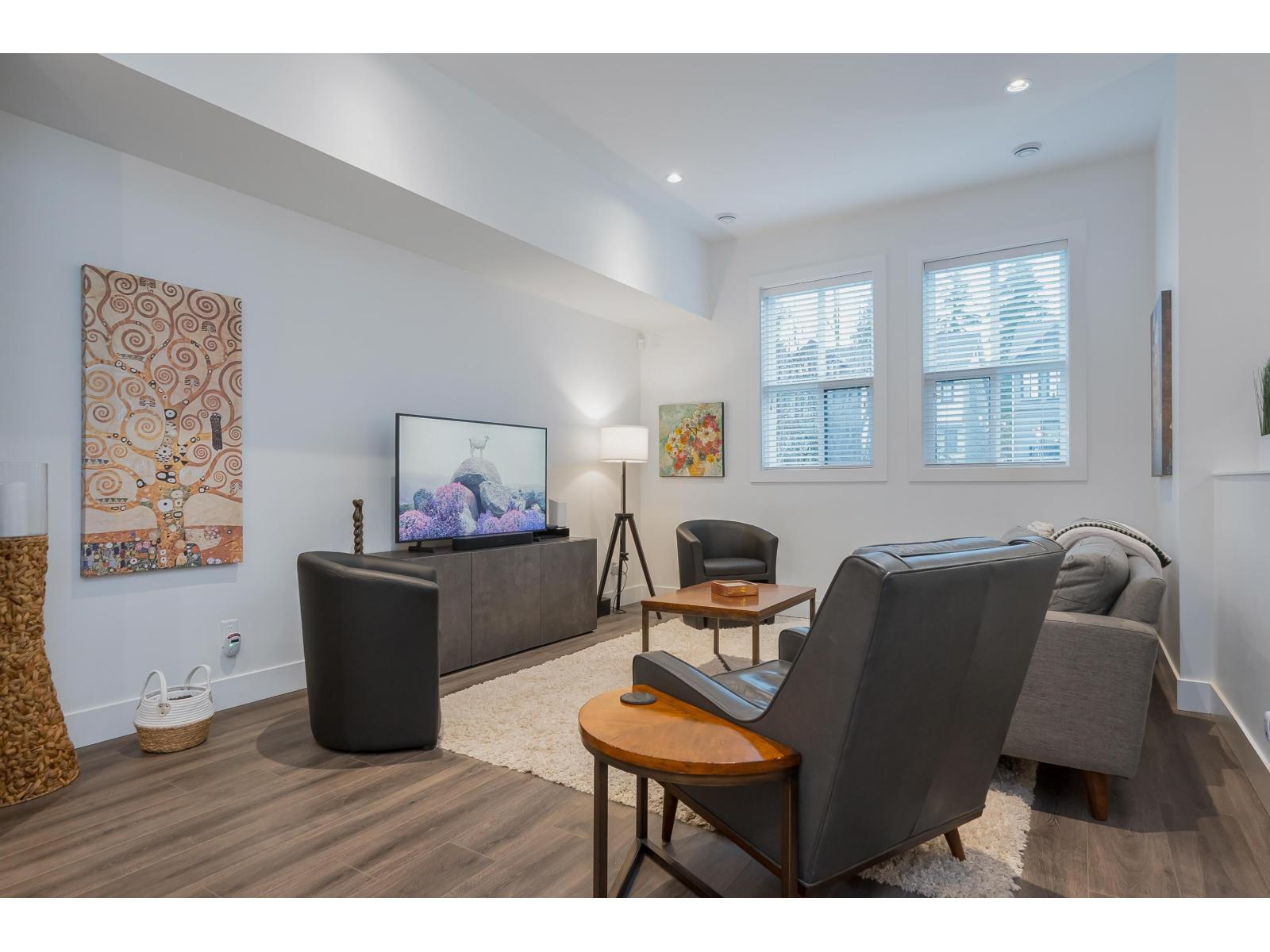 8141 202 STREET, Langley