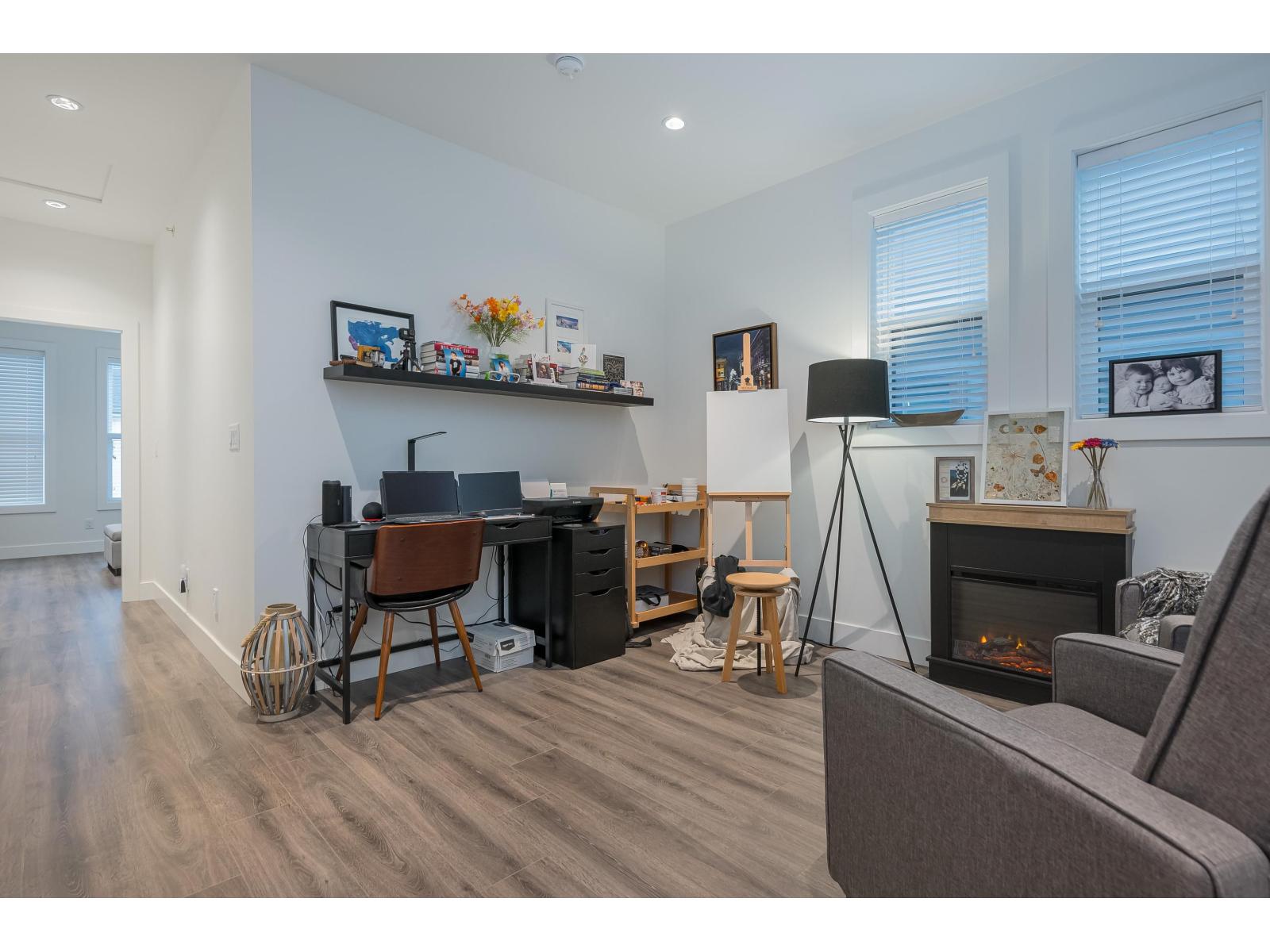 8141 202 STREET, Langley