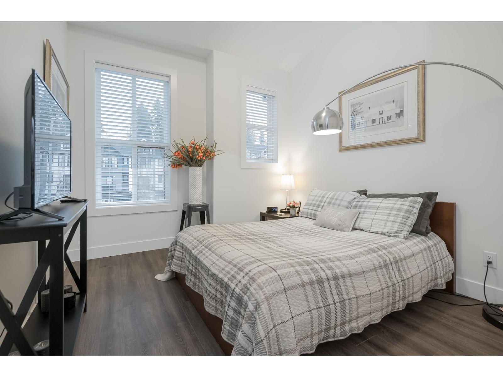 8141 202 STREET, Langley