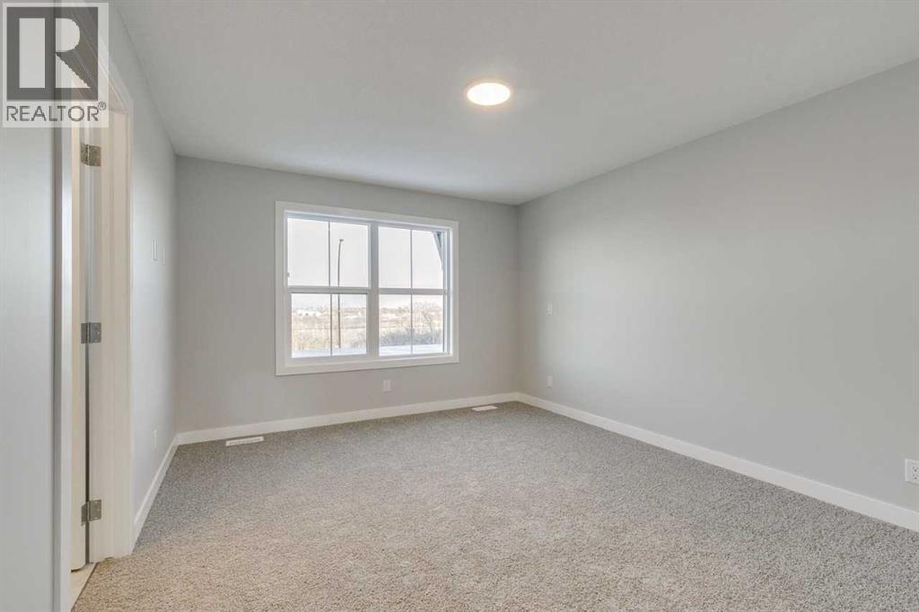 Single Family House for Sale in  Silverton Glen Way SW Silverado Calgary 