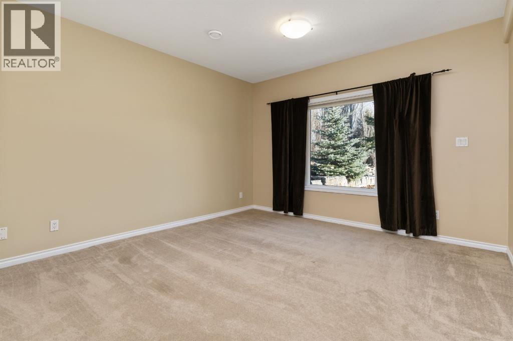 Single Family House Bungalow for Sale in   Street Victoria Park Camrose 