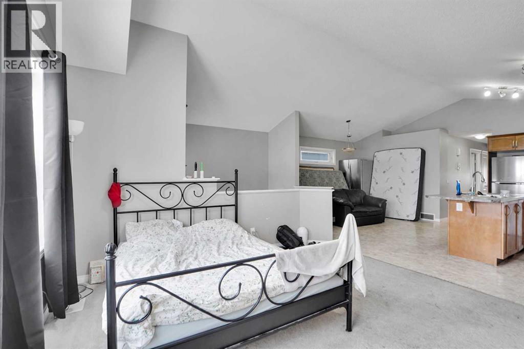 Single Family House Bi-level for Sale in  Martinwood Place NE Martindale Calgary 