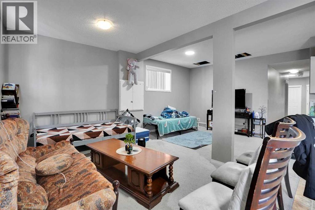 Single Family House Bi-level for Sale in  Martinwood Place NE Martindale Calgary 