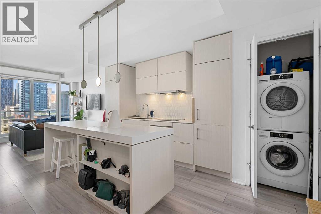 Single Family House for Sale in    Avenue SE Downtown East Village Calgary 