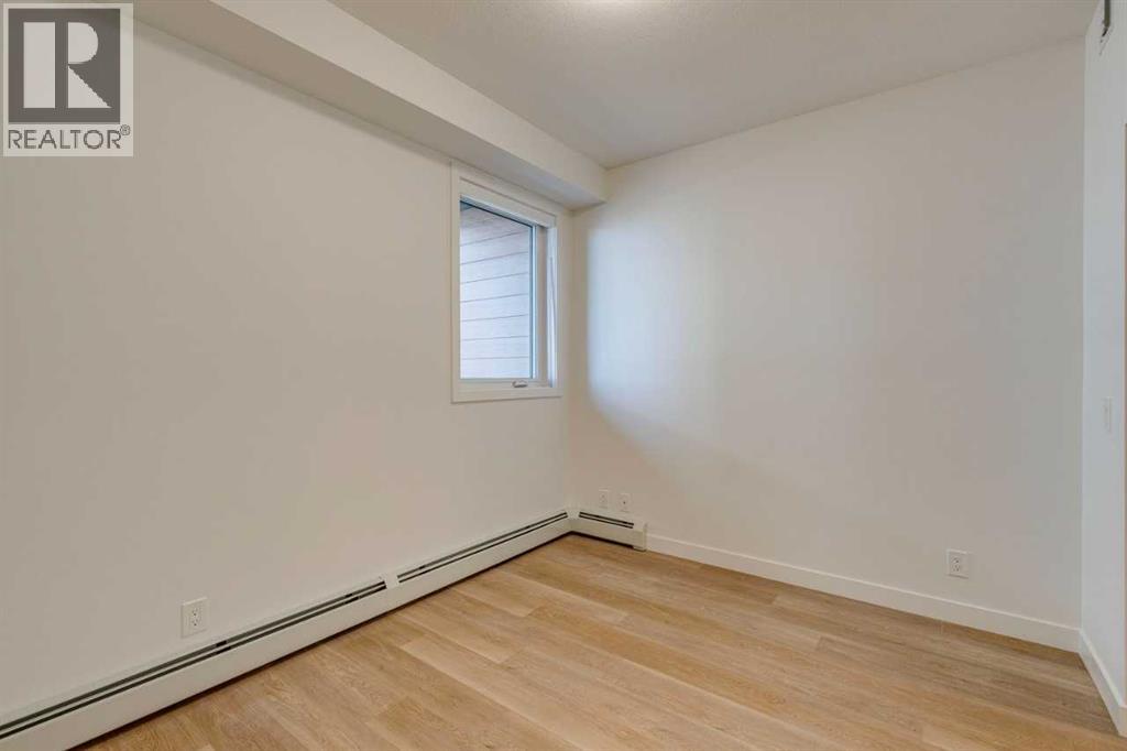 Single Family House for Sale in    Avenue SE Calgary 