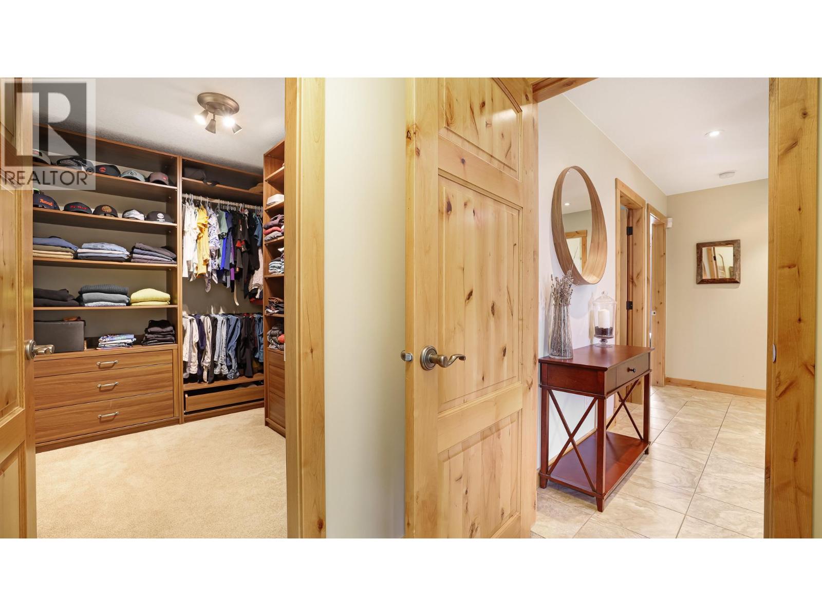 1910 PINERIDGE DRIVE - 35