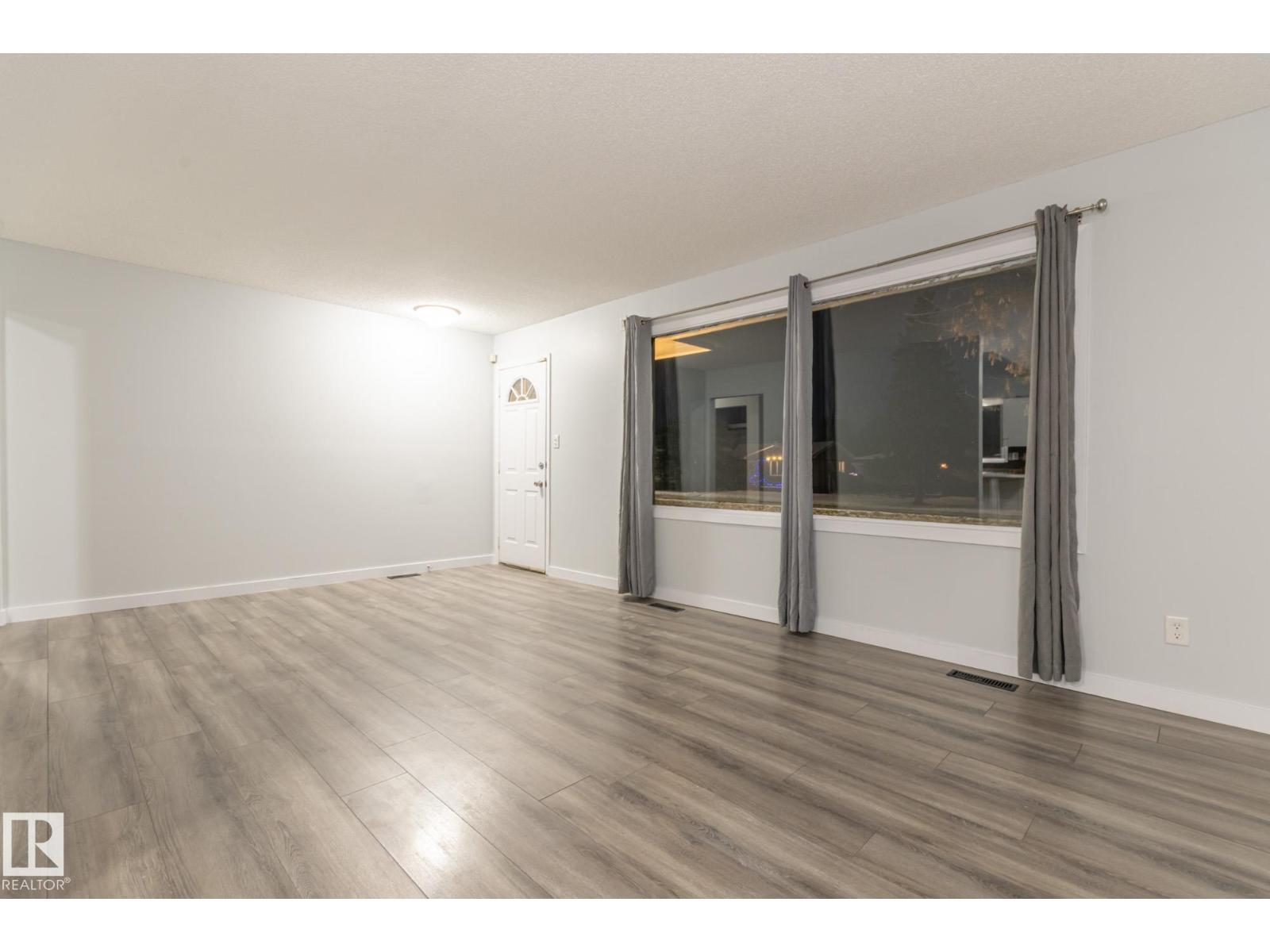 13524 66 ST NW, Edmonton