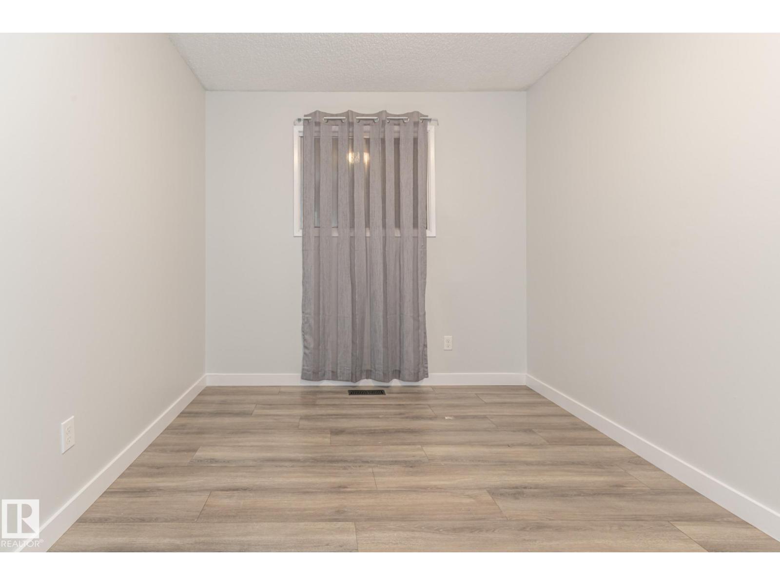 13524 66 ST NW, Edmonton