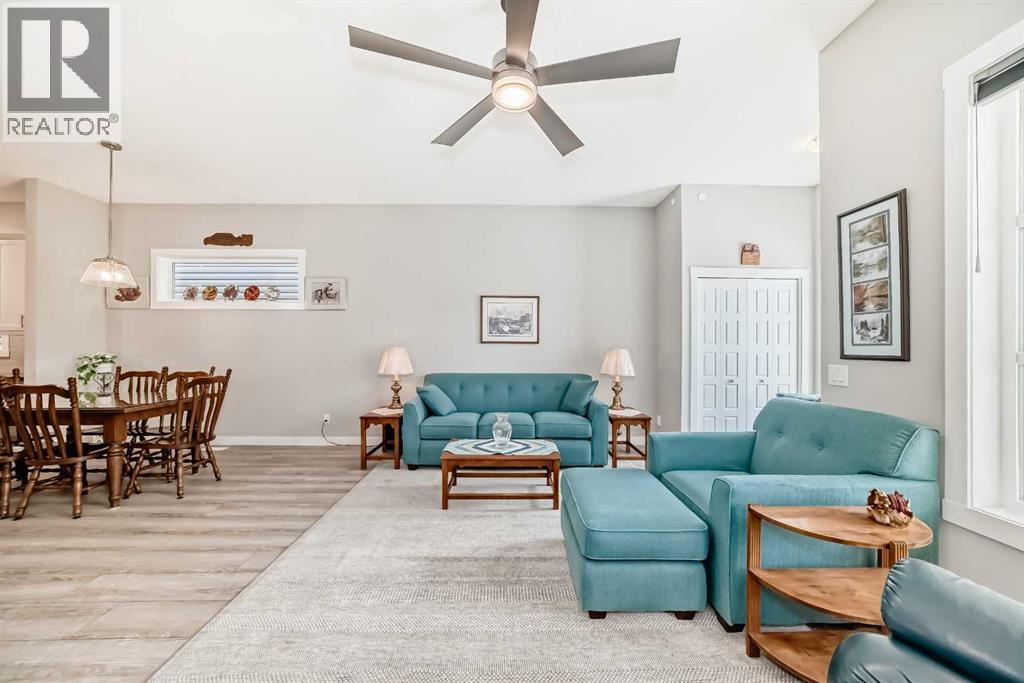 Single Family House Bungalow for Sale in  Lucas Avenue NW Livingston Calgary 