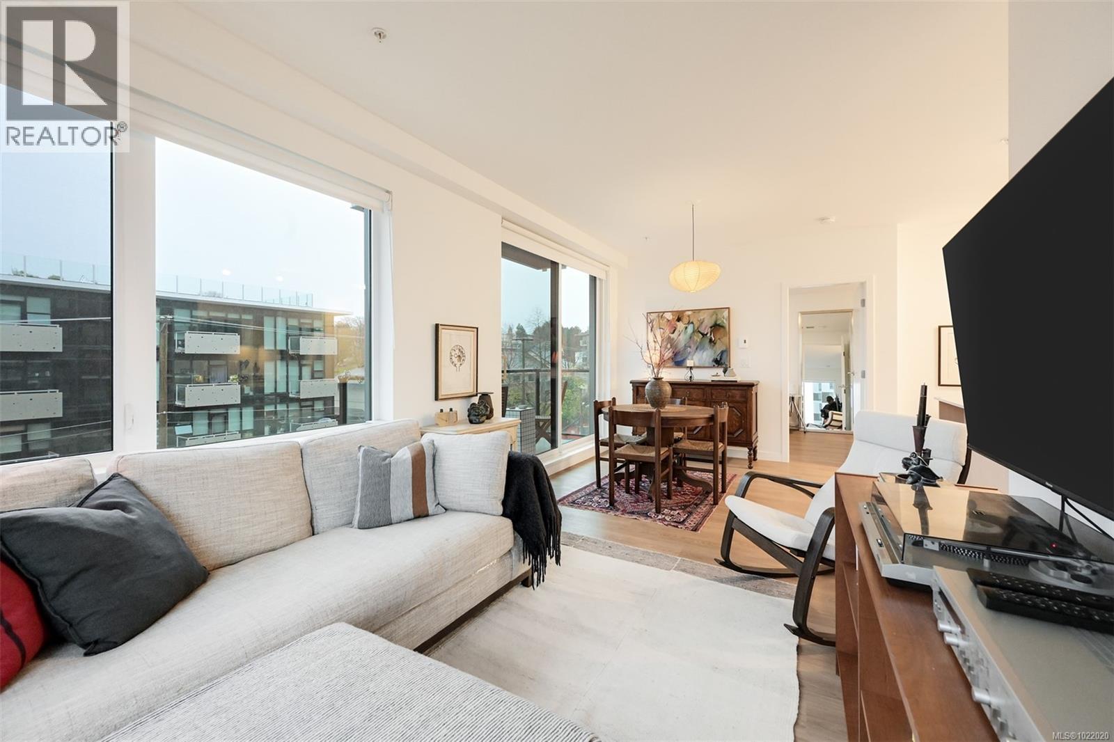 407 1115 Johnson Street, Victoria