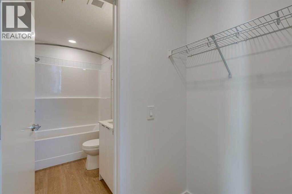 Single Family House for Sale in    Avenue Belvedere Calgary 